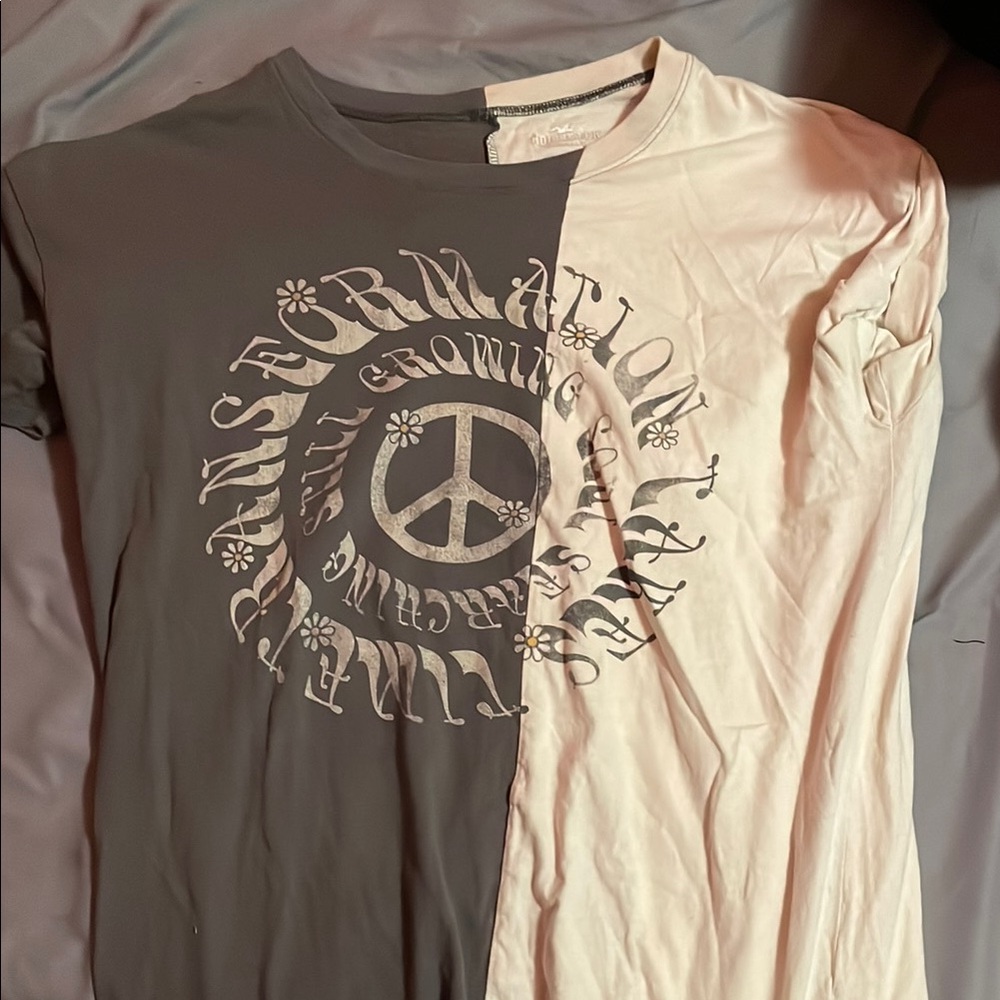Gray and White Graphic Tee - Picture 1 of 3